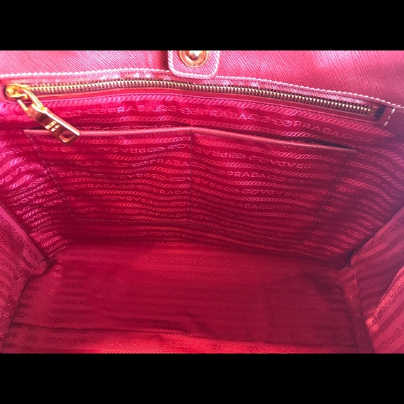 Authentic Prada Saffiano Bicolor Tote Bag - Picture 8 of 13